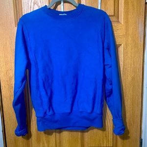 champion size xs blue crew neck